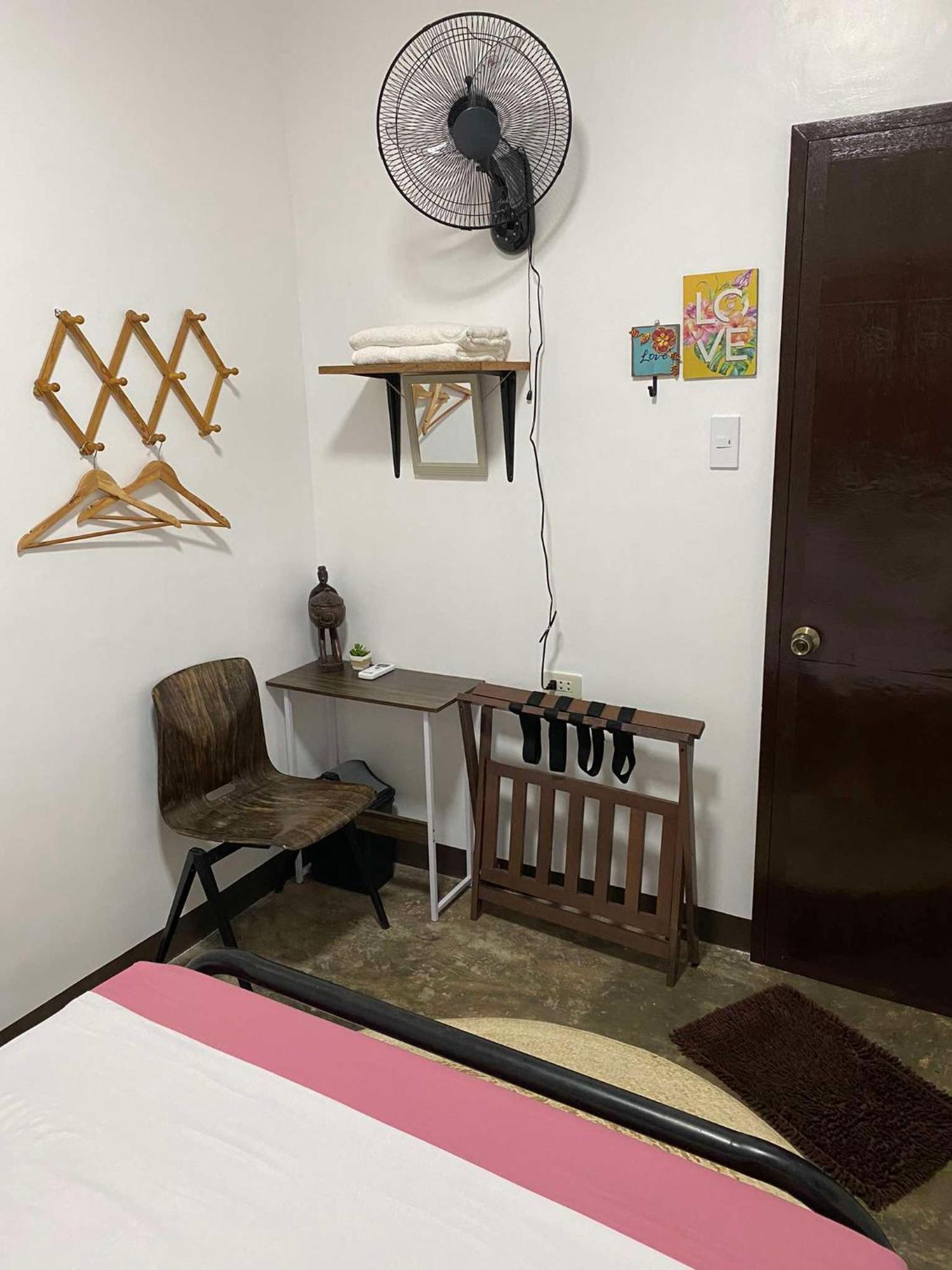 Hiraya Homestay Корон Екстериор снимка